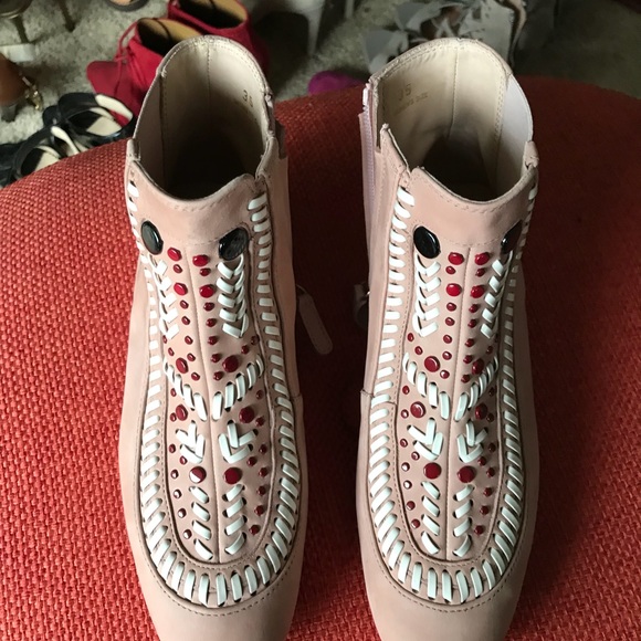 Tod’s booties size 5 - Picture 8 of 8